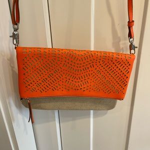 Stella & dot cross it bag